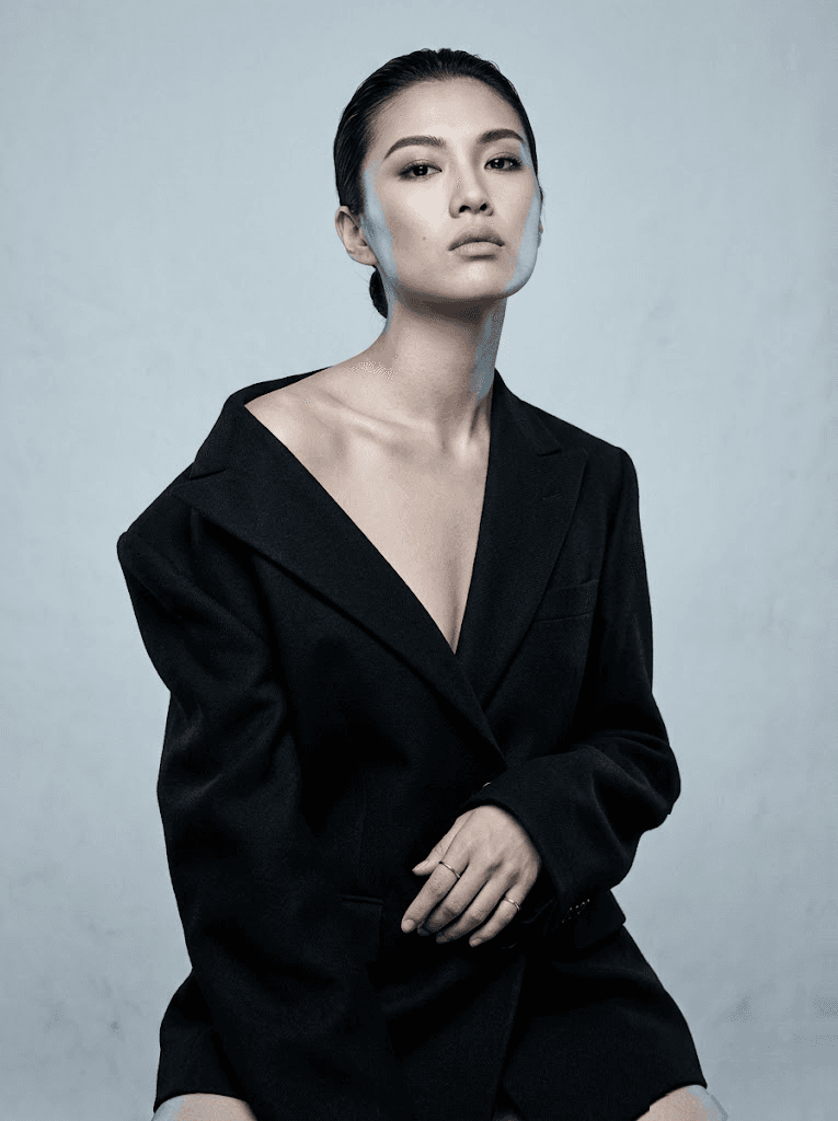 Editorial &middot; Cool Tones
